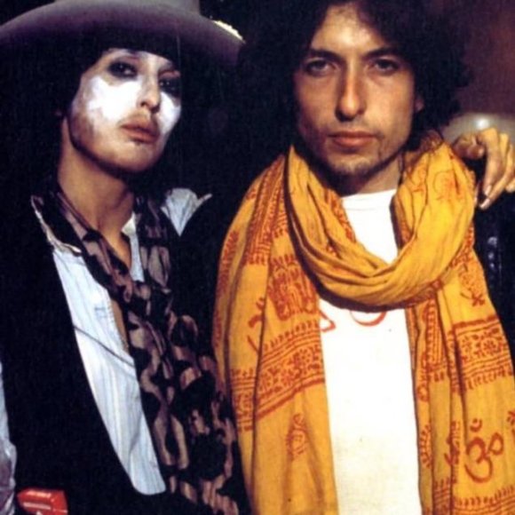 Looking for ... - Picture 5 of 6